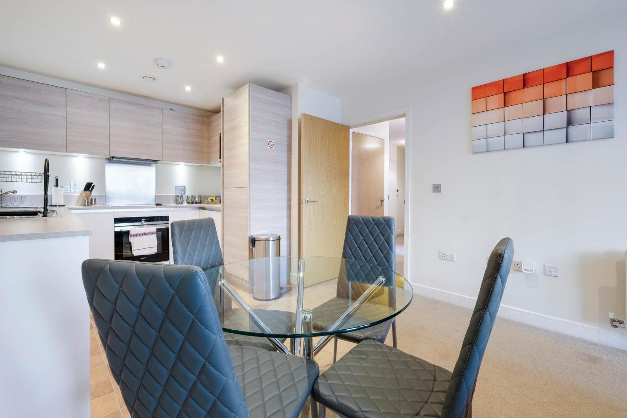 Alder House Serviced Apartment Maidenhead By 360Stays Luaran gambar