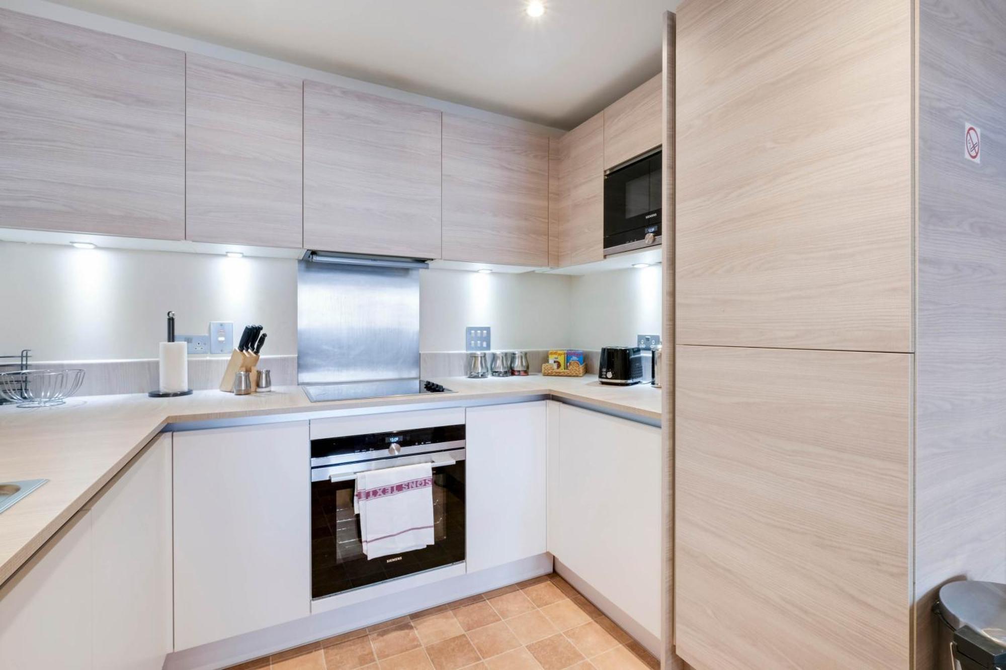Alder House Serviced Apartment Maidenhead By 360Stays Luaran gambar